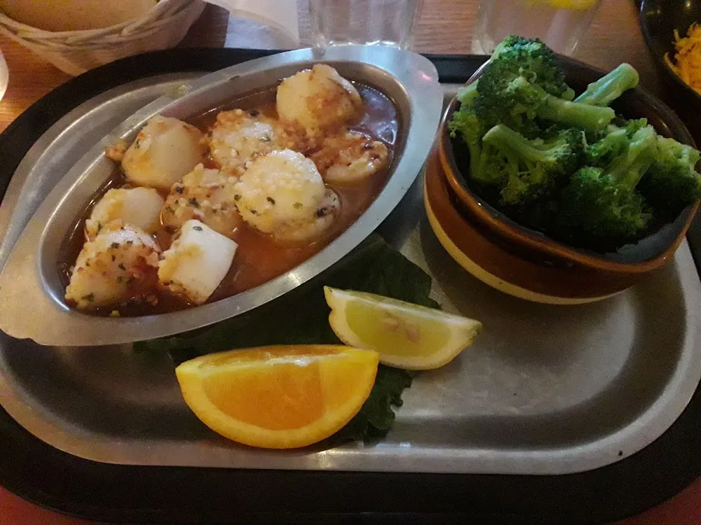 Scallops and Broccoli